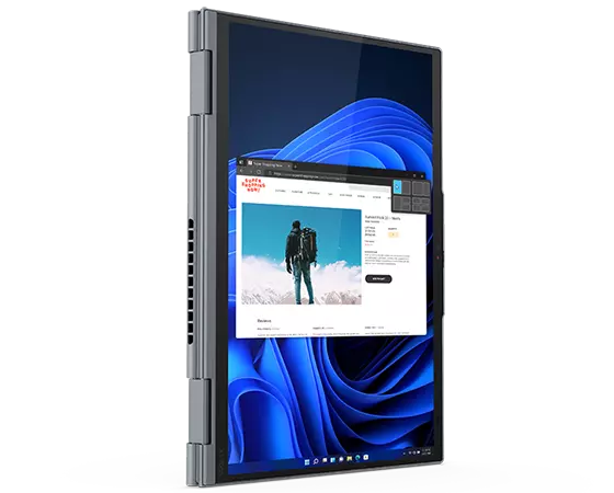 2-i-1-datorn Lenovo ThinkPad X1 Yoga Gen 7 i surfplatteläge, placerad vertikalt så att Windows 11 Pro syns på bildskärmen.