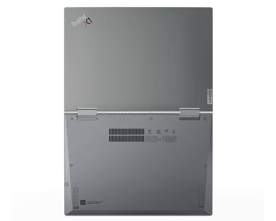 Bild ovanifrån av undersidan av 2-i-1-datorn Lenovo ThinkPad X1 Yoga Gen 7 öppen i 180 grader.