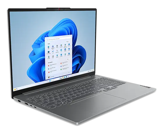 Linke Vorderseite des Lenovo IdeaPad Pro 5 Gen 9 16 Zoll AMD Notebooks mit 90 Grad geöffnetem Deckel, Tastatur im Fokus und einem Windows 11 Pro Menü auf dem Bildschirm.