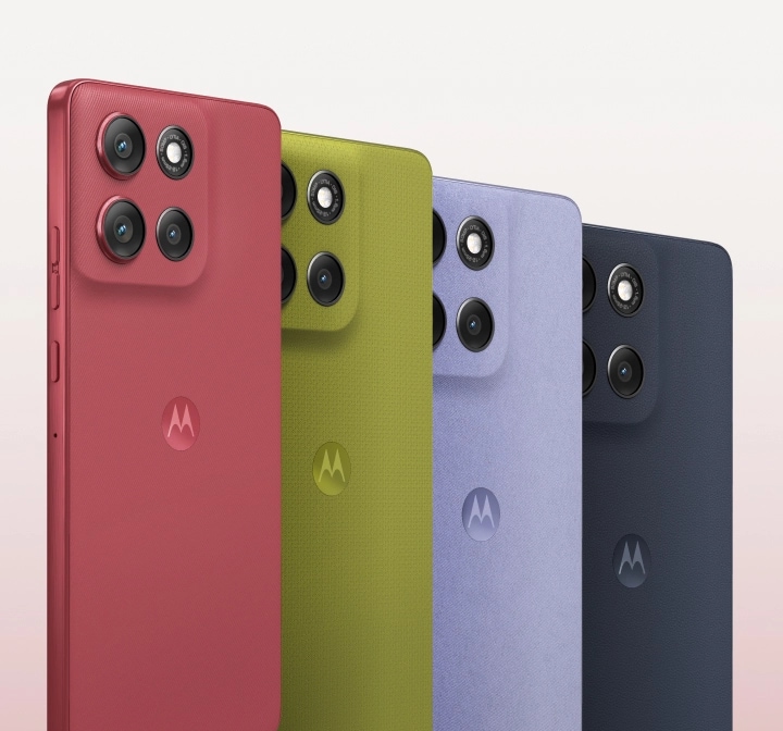 

Lenovo moto g86 power 5G - PANTONE Cosmic Sky MediaTek Dimensity 7300 Processor (2.50 GHz )/Android 15 or Later/512 GB