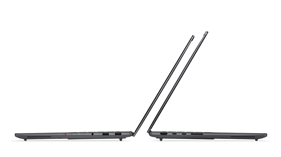 Right and left profile views of two back-to-back models of the Lenovo Yoga Pro 7i Gen 11 Aura Edition (15&rdquo; Intel). מחשב נייד Yoga Pro 7&nbsp;Aura Edition 15IPH11 83SN002PIV&nbsp;מבית Lenovo