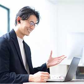 英訳や資料を探す手間が省ける！