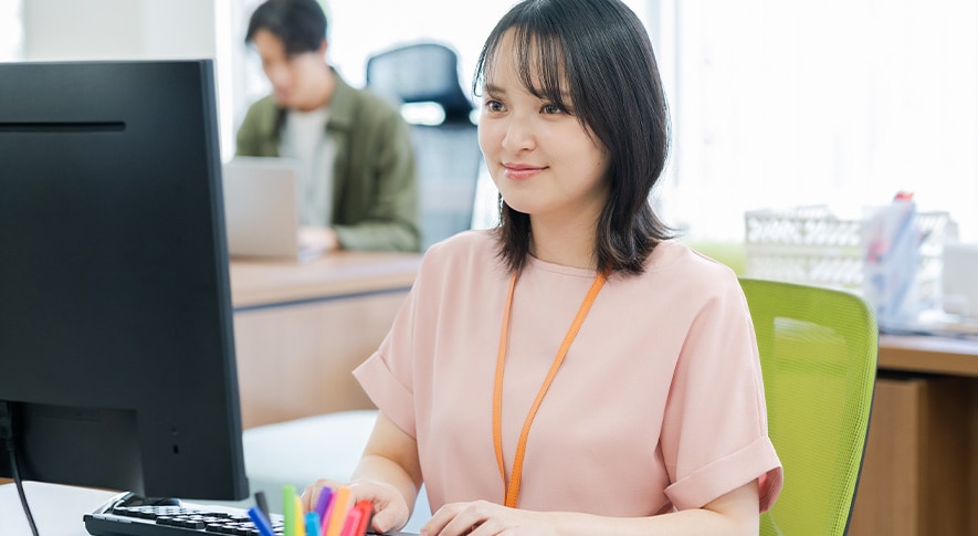 プログラマーやクリエイター用モニターの選び方とは？