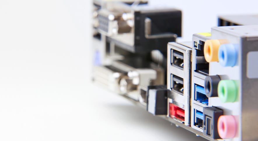 USBや映像出力などの外部端子の違いと確認方法