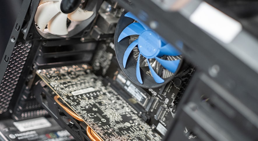 ファン設定の調整と追加ファンの利用