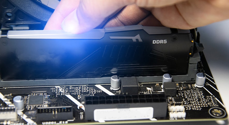 メモリーの規格と主流の「DDR4」「DDR5」