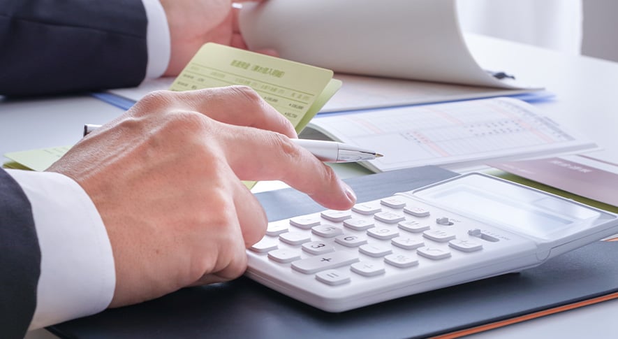 事務などデスクワーク｜フルHDのマルチモニター環境