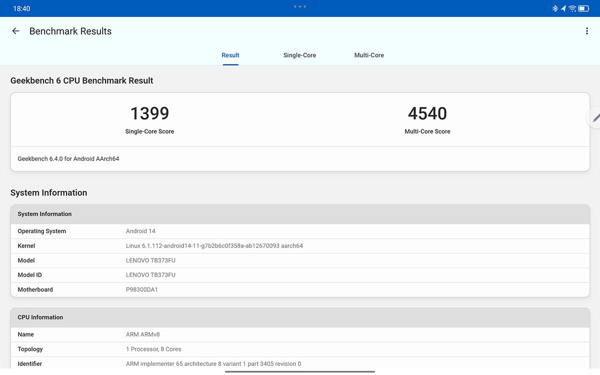 「Geekbench 6」でベンチマークを計測した結果。日常使いや学習などにはまったく支障のないレベルだ