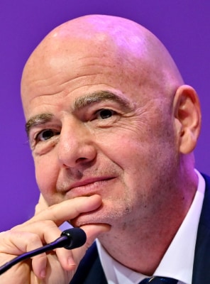 Portrait photo of Gianni Infantino