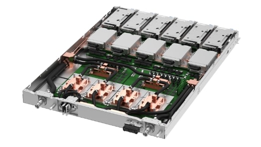 The picture shows the front ports and internal components of the SC777 v4 server.