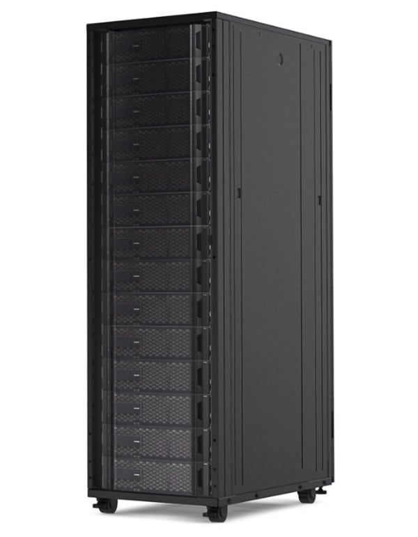 Lenovo ThinkSystem DE4000F All-Flash Array - Dynamic drive pool (DDP)- front facing left 