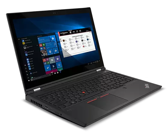 Die mobile Workstation Lenovo ThinkPad P15 Gen 2, um 100 Grad geöffnet, schräg mit Blick auf Display, Tastatur und die Anschlüsse auf der linken Seite.