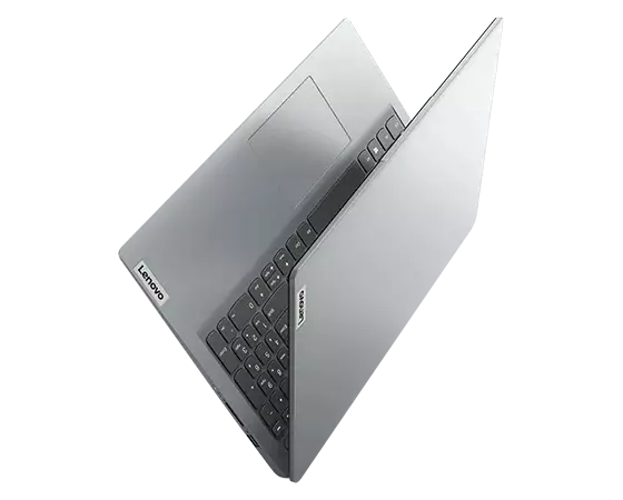 Portátil Lenovo IdeaPad 1 7ma Gen (15.6”, AMD) parcialmente cerrada, mirando hacia arriba