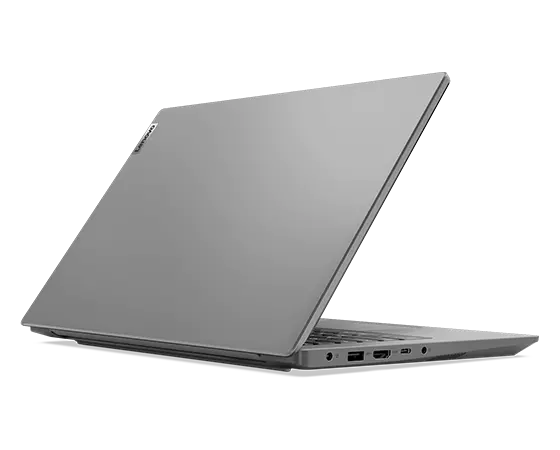 Achteraanzicht van de Lenovo V14 Gen 4-laptop in Arctic Grey, schuin om de linkerpoorten te tonen.