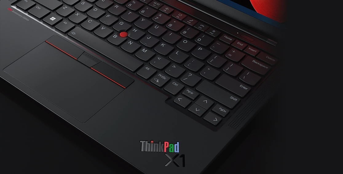 ThinkPad X1 Carbon Gen 10 | 極致輕巧、效能超高的Intel Evo 筆記簿型 