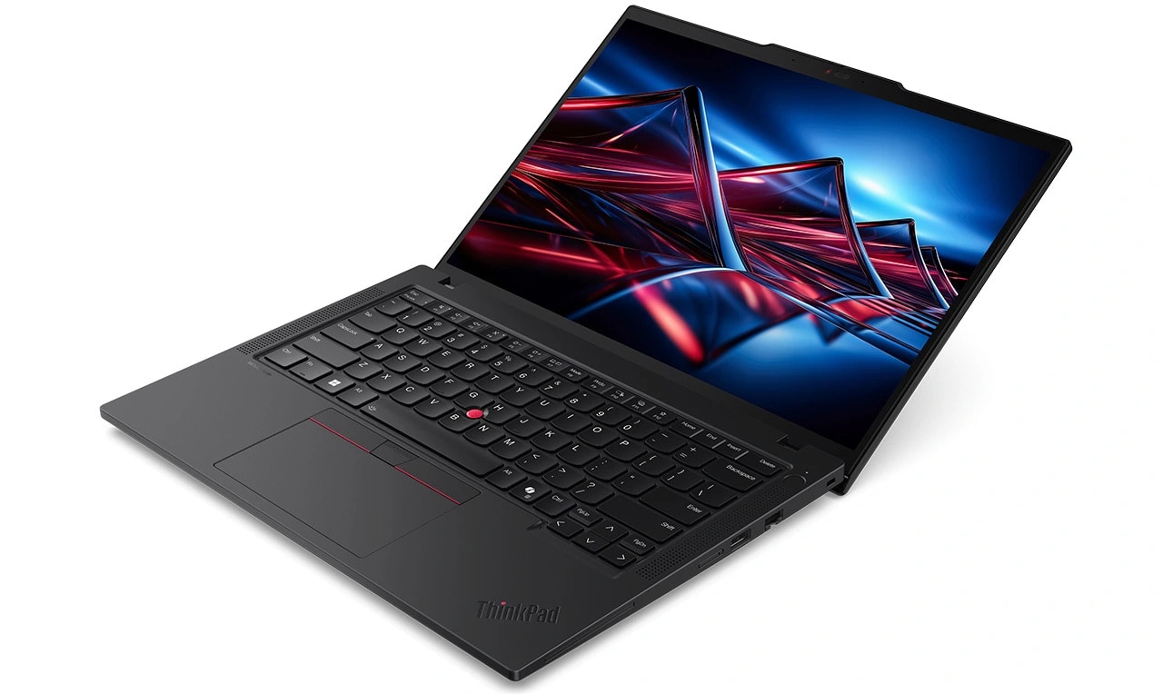 Lenovo ThinkPad P14s Gen 5 (14" AMD) 黑色筆記簿型電腦的正面右側視圖，機身以廣角打開，焦點在於鍵盤、TouchPad 及 14 吋屏幕，畫面顯示深色背景圖案。