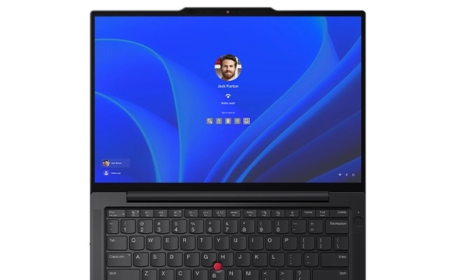 如果你在 Lenovo ThinkPad X13 Gen 6 筆記型電腦上選擇紅外線攝影機選項，你只需動動手指或一個微笑即可登入電腦。